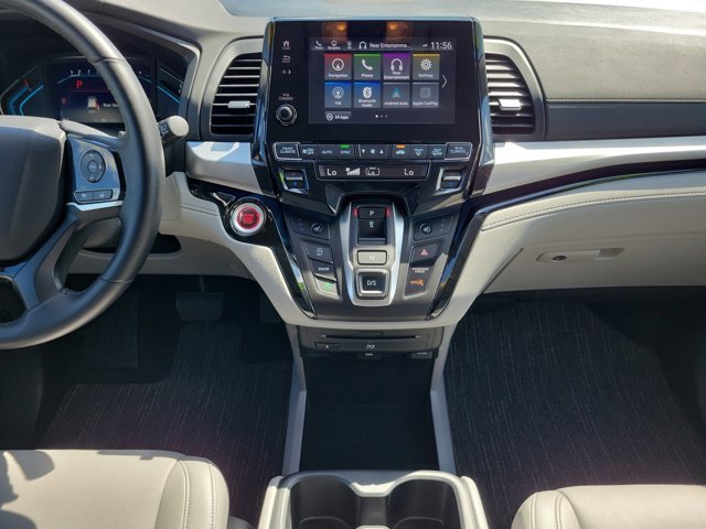 Used 2024 Honda Odyssey Touring image 5