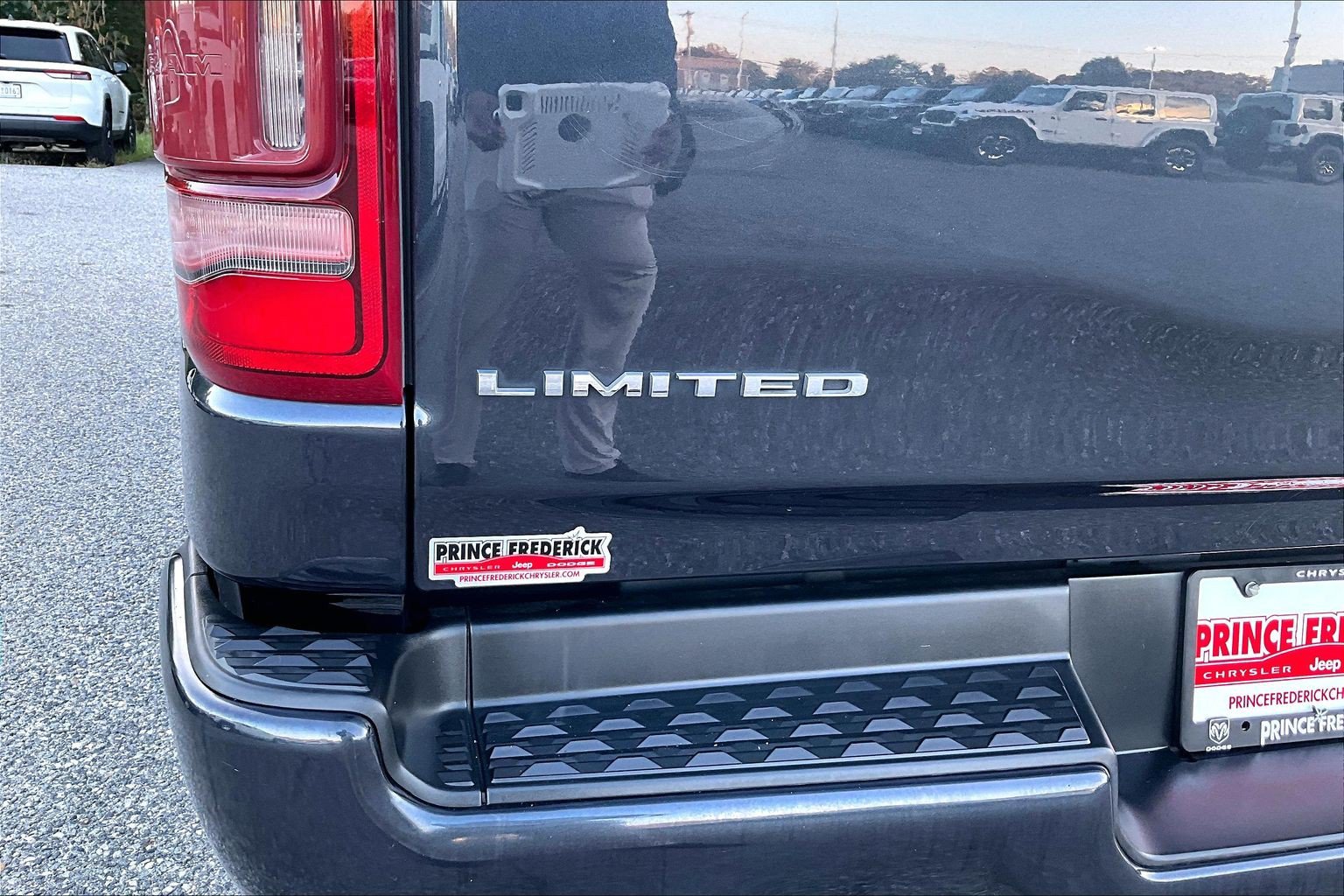 Used 2020 RAM 1500 Limited AWD/4WD image 8