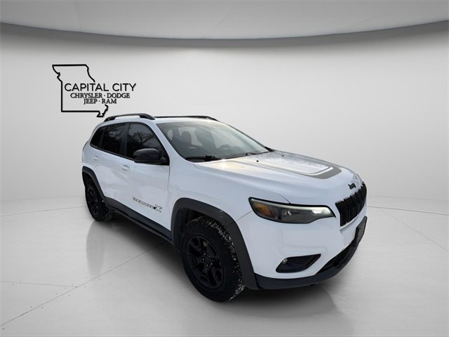Used 2022 Jeep Cherokee Latitude w/ Sun & Sound Group image 3