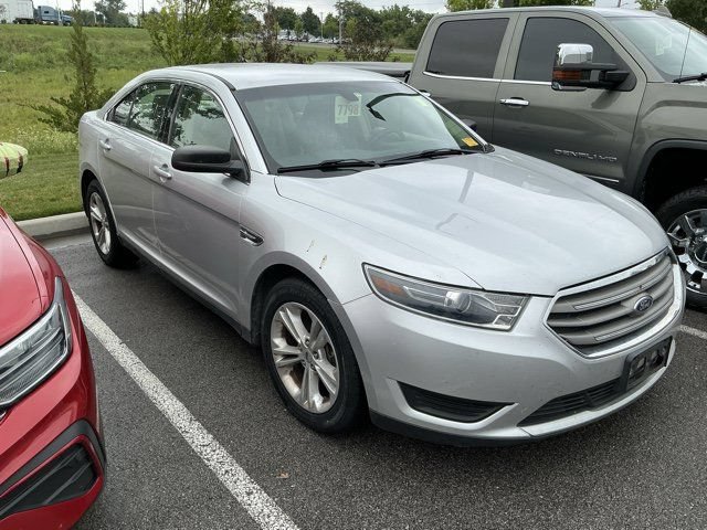 Used 2018 Ford Taurus SE FWD image 5