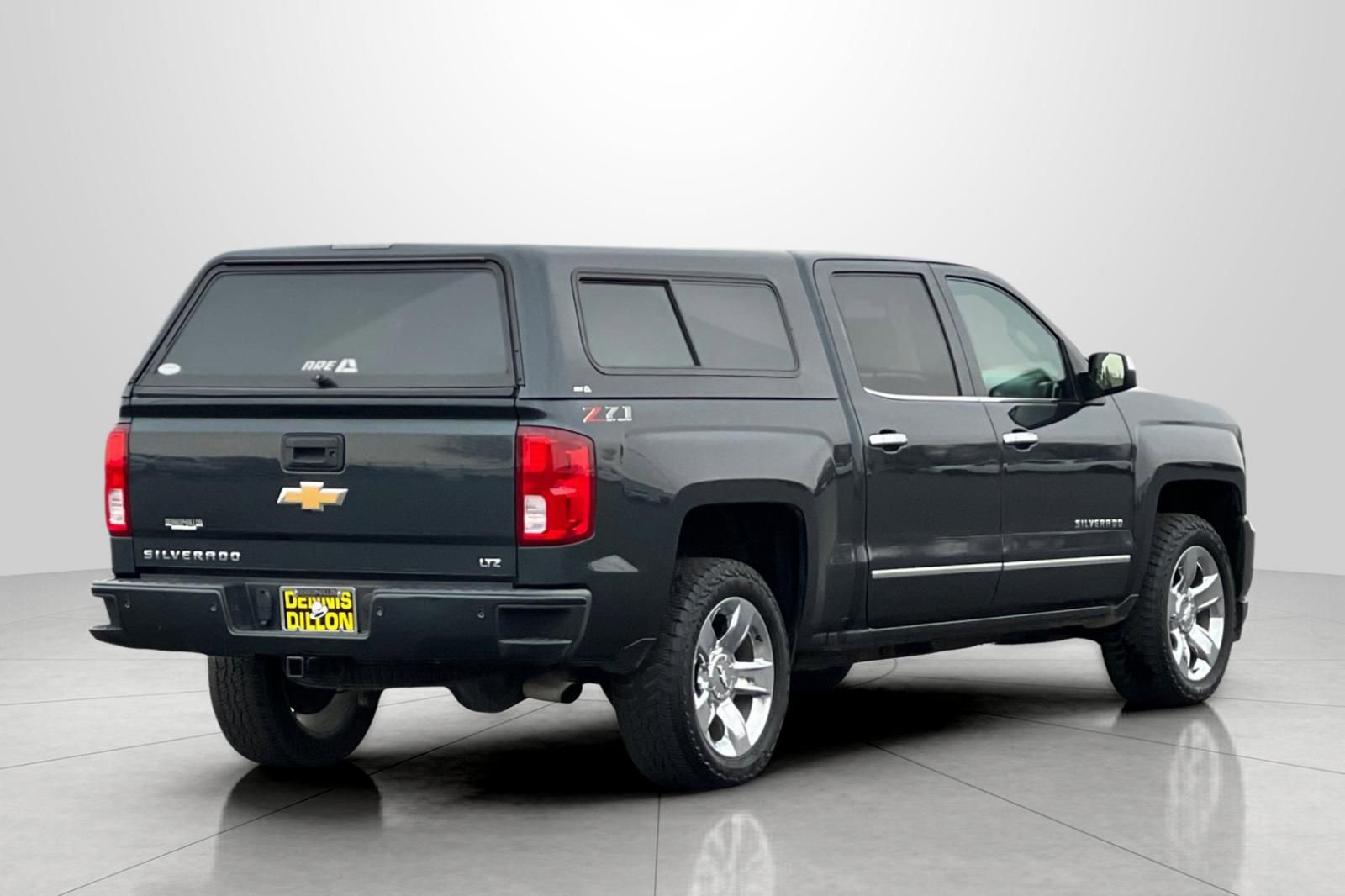 Used 2018 Chevrolet Silverado 1500 LTZ Z71 w/ LTZ Plus Package image 4