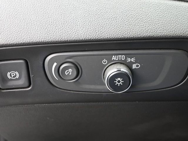 Used 2019 Buick Enclave Avenir w/ Avenir Technology Package image 38