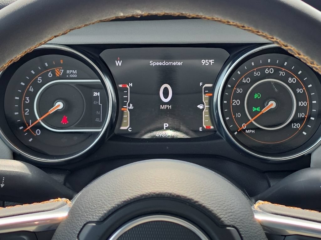 Used 2023 Jeep Gladiator Overland AWD/4WD image 31