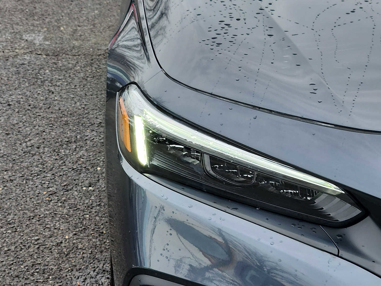 Certified 2024 Honda Civic EX-L image 9