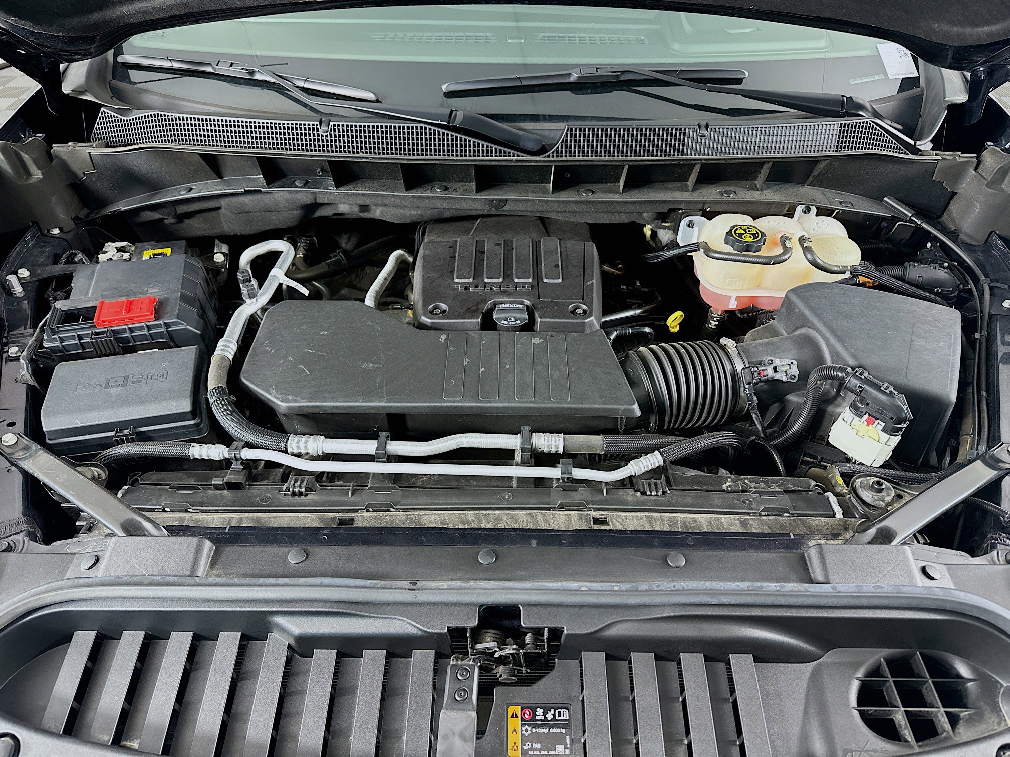 Used 2023 Chevrolet Silverado 1500 LT AWD/4WD image 31