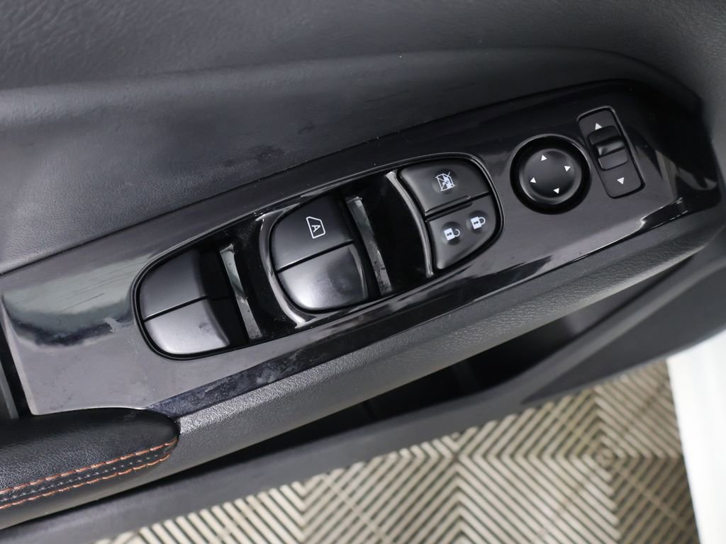 Used 2024 Nissan Altima 2.5 SR image 32