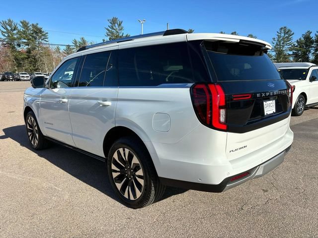 Used 2025 Ford Expedition Platinum w/ Driver's Package AWD/4WD image 5