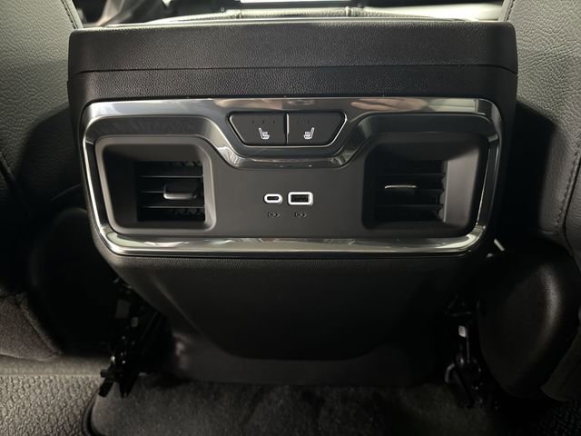 New 2026 GMC Sierra 3500 Denali w/ Denali Reserve Package image 24
