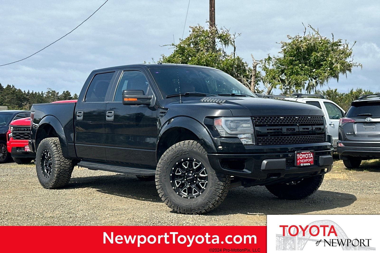 Used 2014 Ford F150 Raptor w/ Equipment Group 801A Luxury