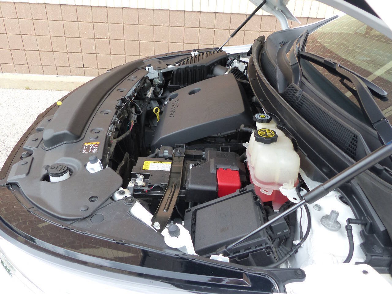Used 2022 Buick Enclave Premium w/ Surround and Sites Package FWD image 18