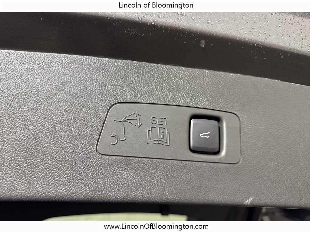 New 2026 Lincoln Corsair Premiere image 72