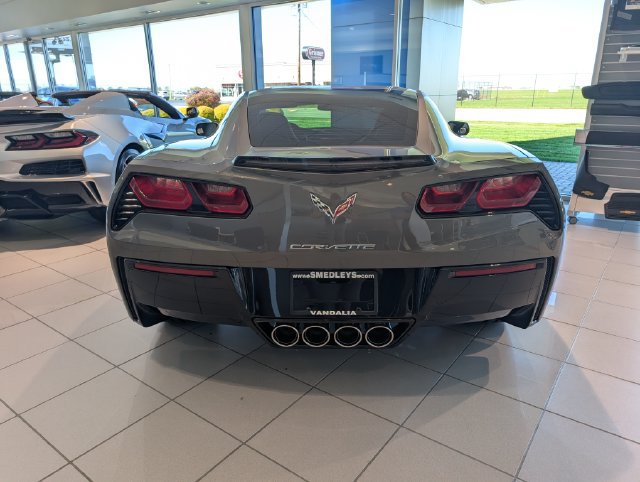 Used 2015 Chevrolet Corvette Stingray Coupe RWD image 6