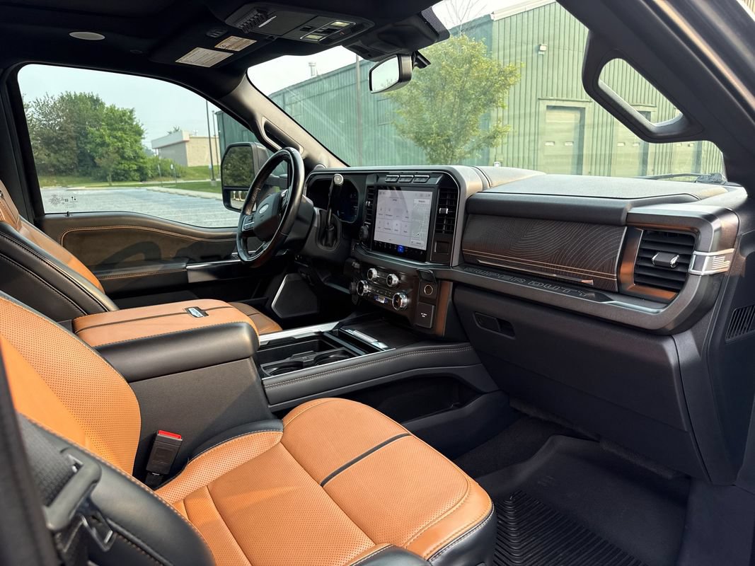 Used 2023 Ford F250 Platinum AWD/4WD image 14