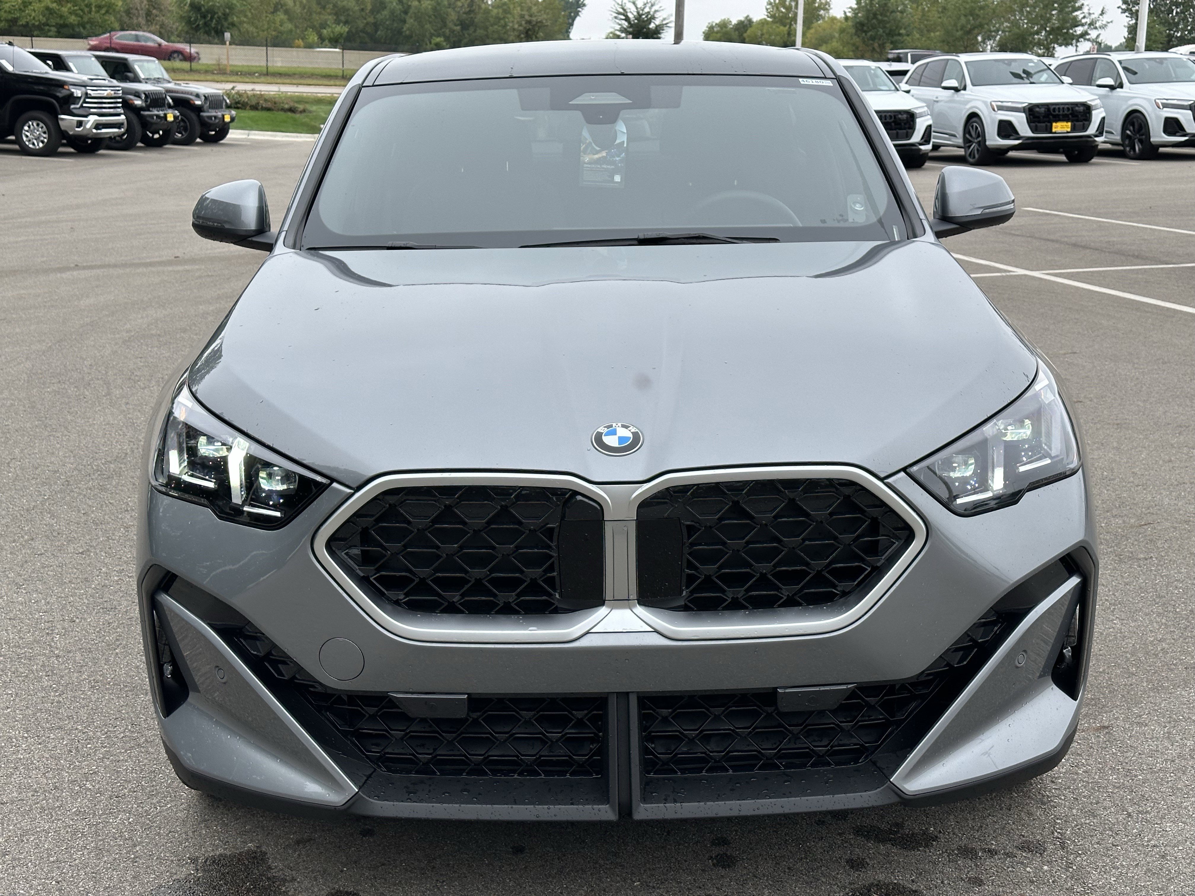 New 2026 BMW X2 xDrive28i w/ Convenience Package image 2