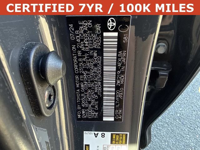 Used 2024 Toyota Corolla LE image 29