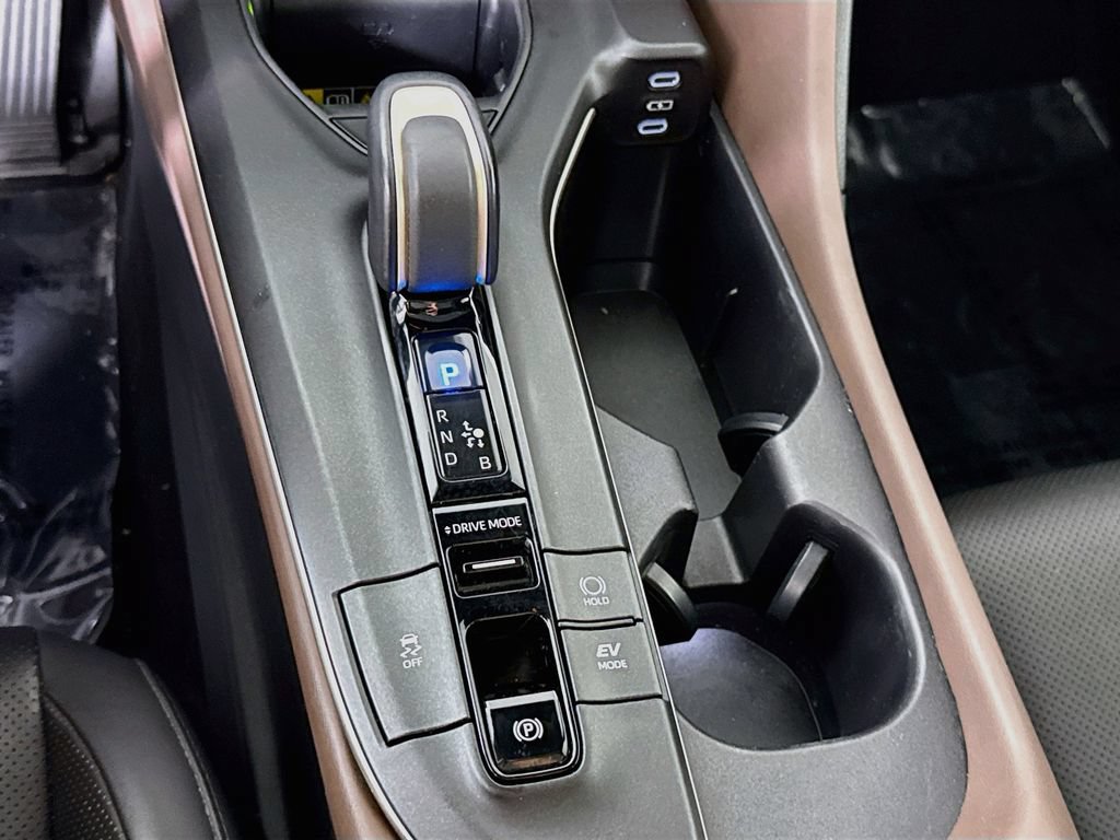 Certified 2023 Toyota Crown w/ Advanced Technology Package AWD/4WD image 11