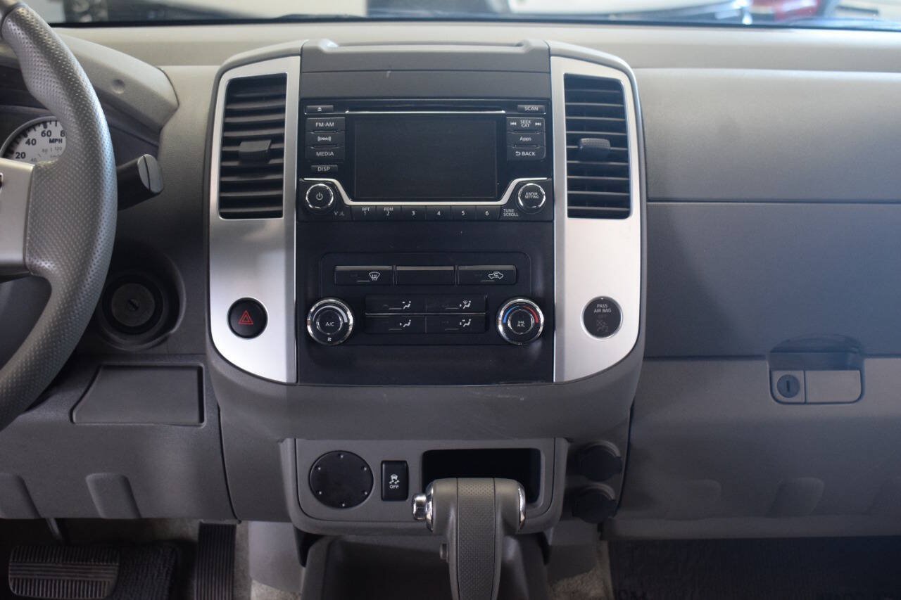 Used 2015 Nissan Frontier Desert Runner RWD image 53