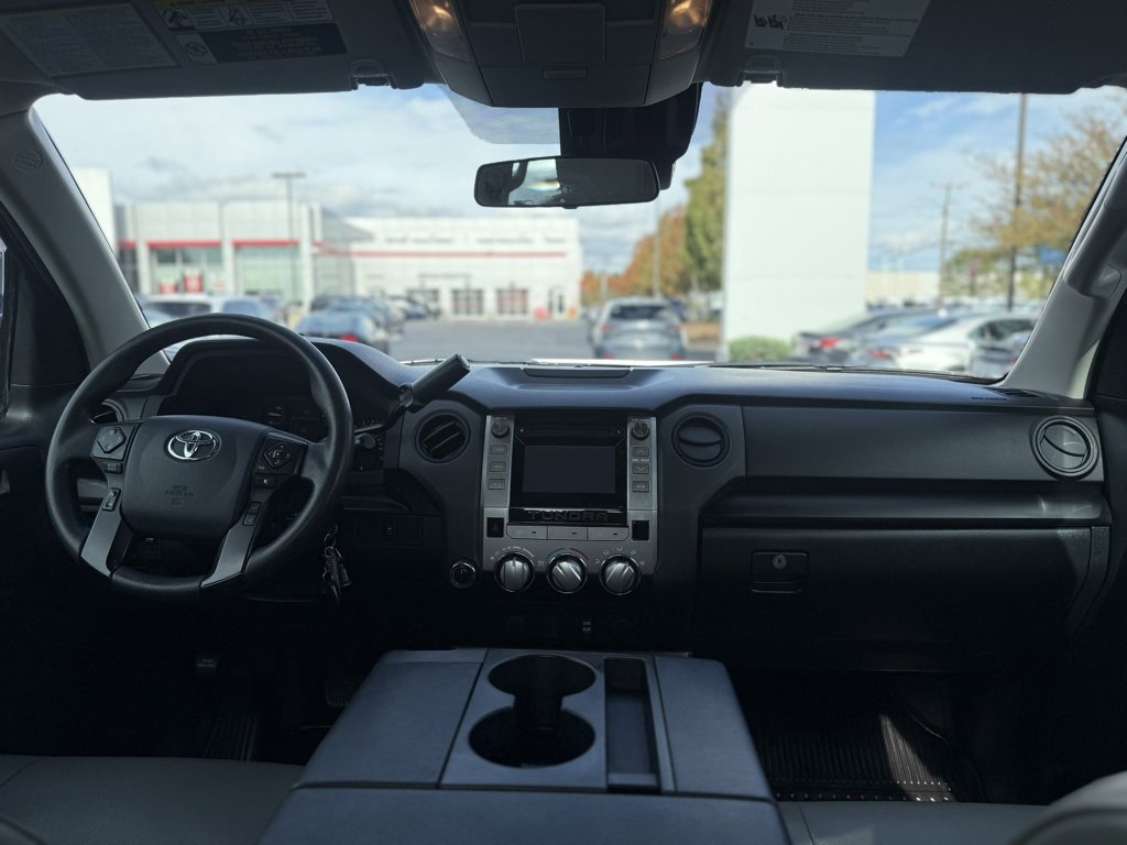 Certified 2018 Toyota Tundra SR image 21