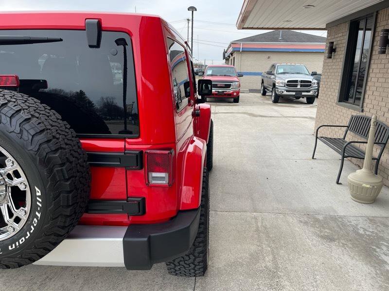 Used 2015 Jeep Wrangler Sahara image 11