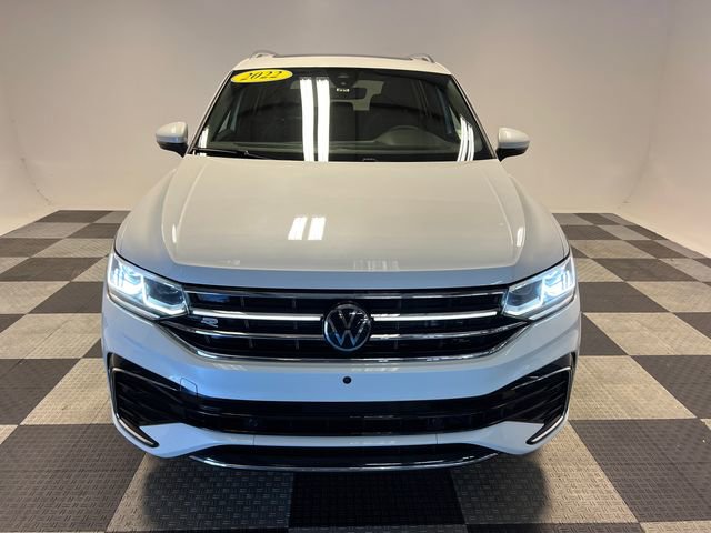Used 2022 Volkswagen Tiguan SEL R-Line AWD/4WD image 2