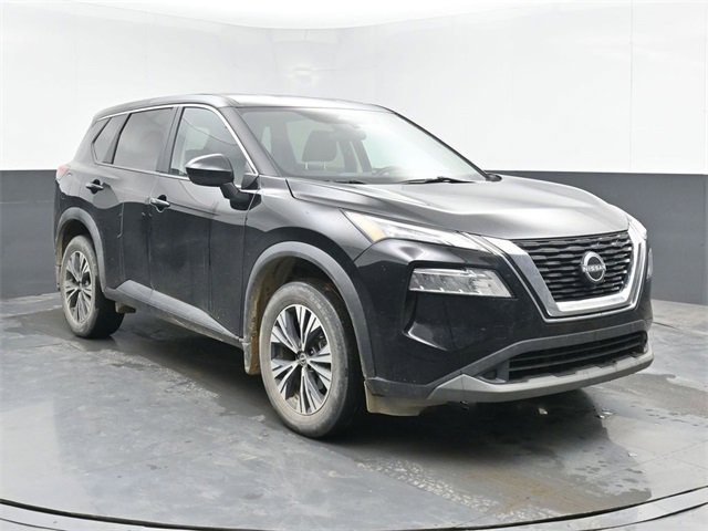 Used 2023 Nissan Rogue SV image 2
