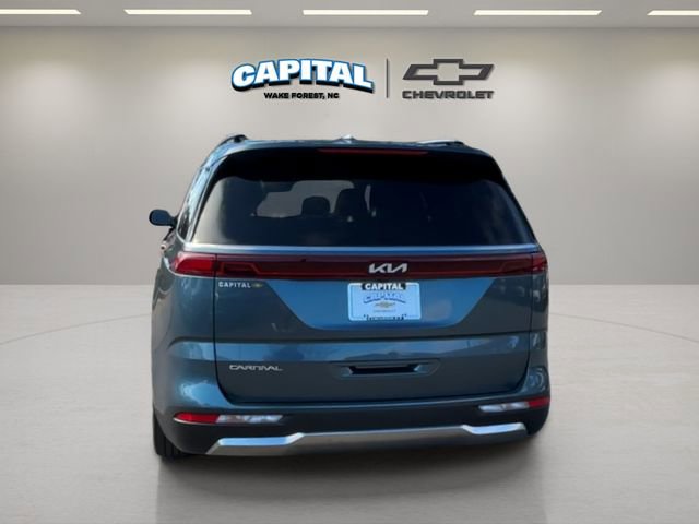 Used 2024 Kia Carnival SX Prestige image 4
