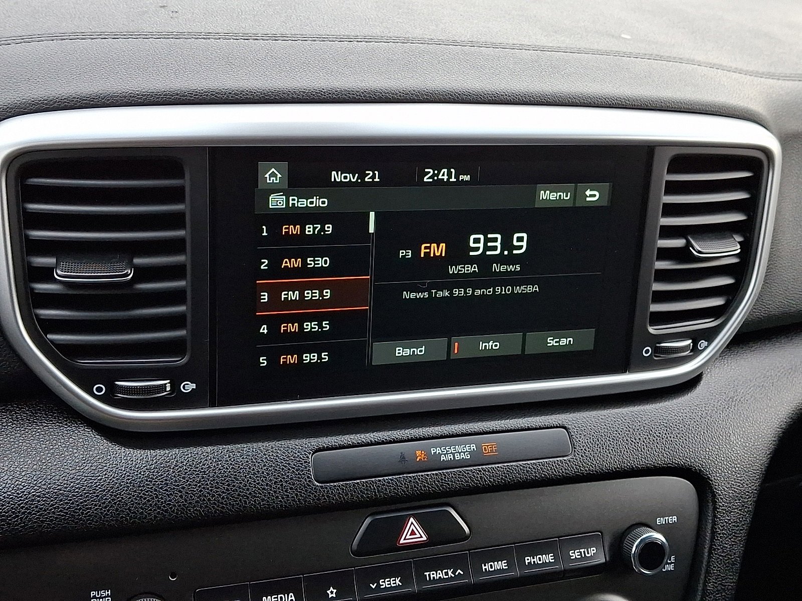 Used 2021 Kia Sportage LX image 16