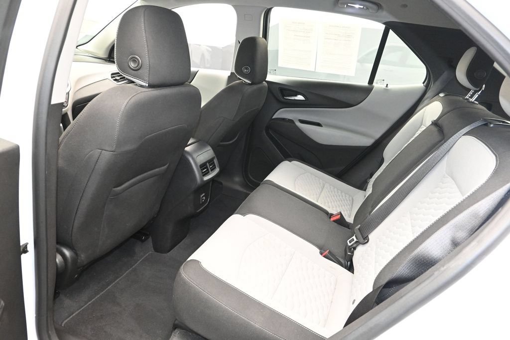 Used 2020 Chevrolet Equinox LS FWD image 12