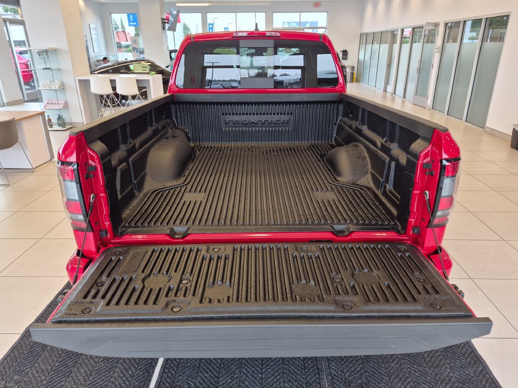 New 2026 Nissan Frontier SV w/ Tow Package AWD/4WD image 9