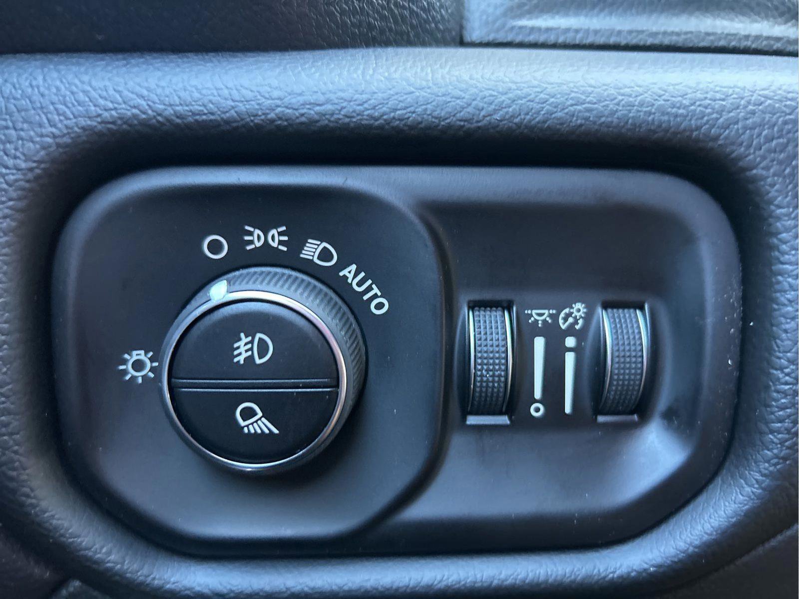 New 2026 RAM 2500 Laramie w/ Night Edition image 13