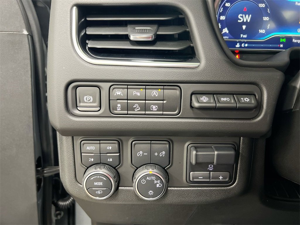 Used 2024 Chevrolet Tahoe High Country image 18