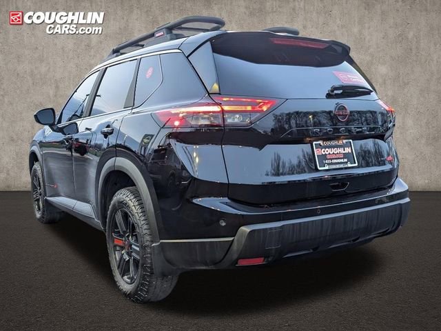 Certified 2025 Nissan Rogue SV image 5