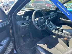 Used 2025 Hyundai Palisade Calligraphy AWD/4WD image 14