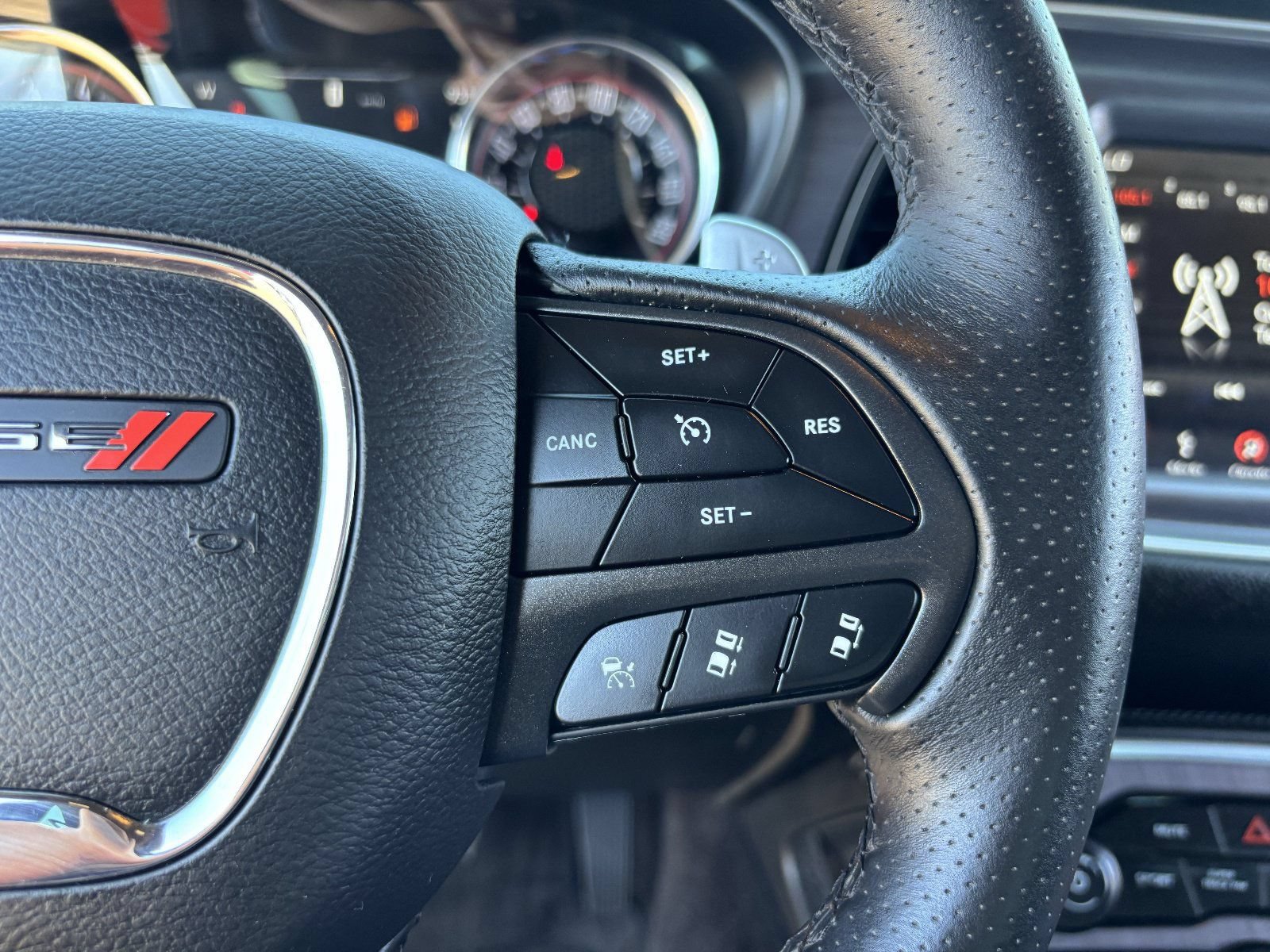 Used 2018 Dodge Challenger R/T Scat Pack RWD image 29