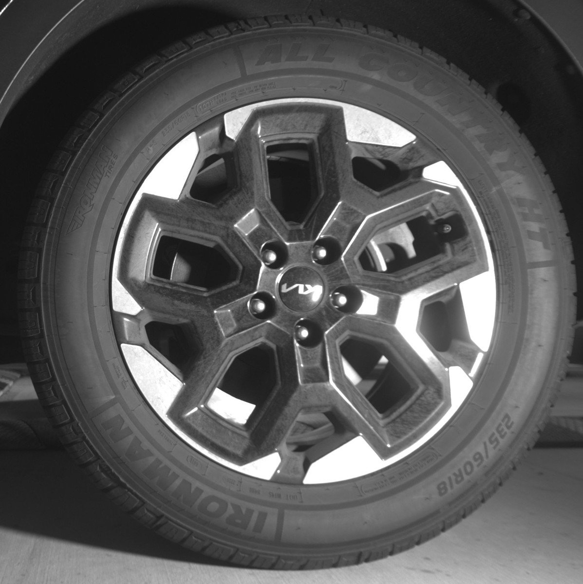 Used 2024 Kia Sorento S image 14