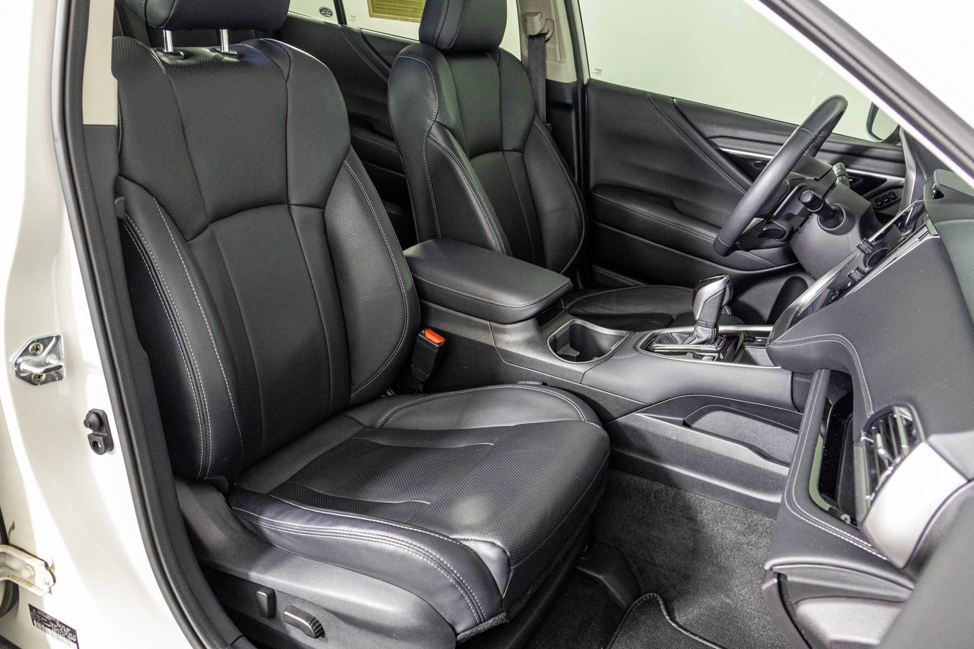 Used 2023 Subaru Outback Touring AWD/4WD image 49