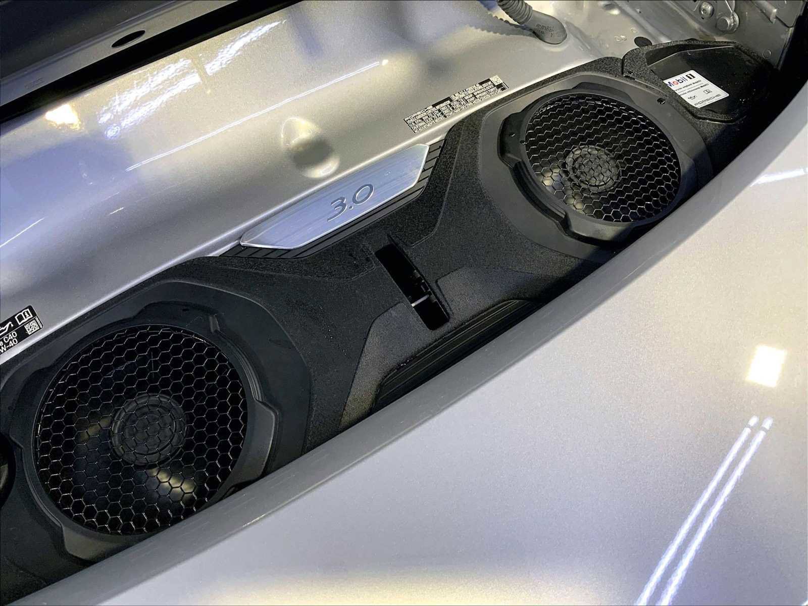 Used 2024 Porsche 911 Carrera T image 32