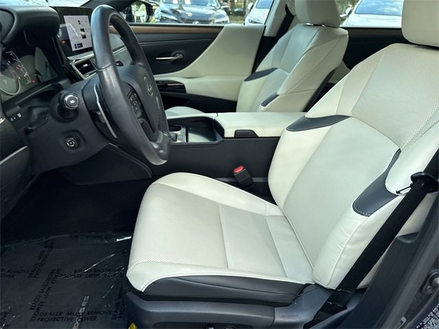 Certified 2023 Lexus ES 250 w/ Premium Package image 11