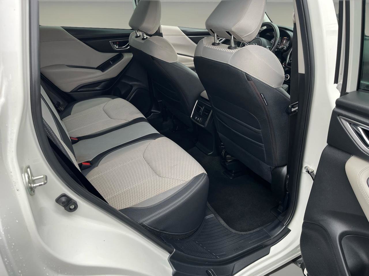 Used 2020 Subaru Forester Premium image 15