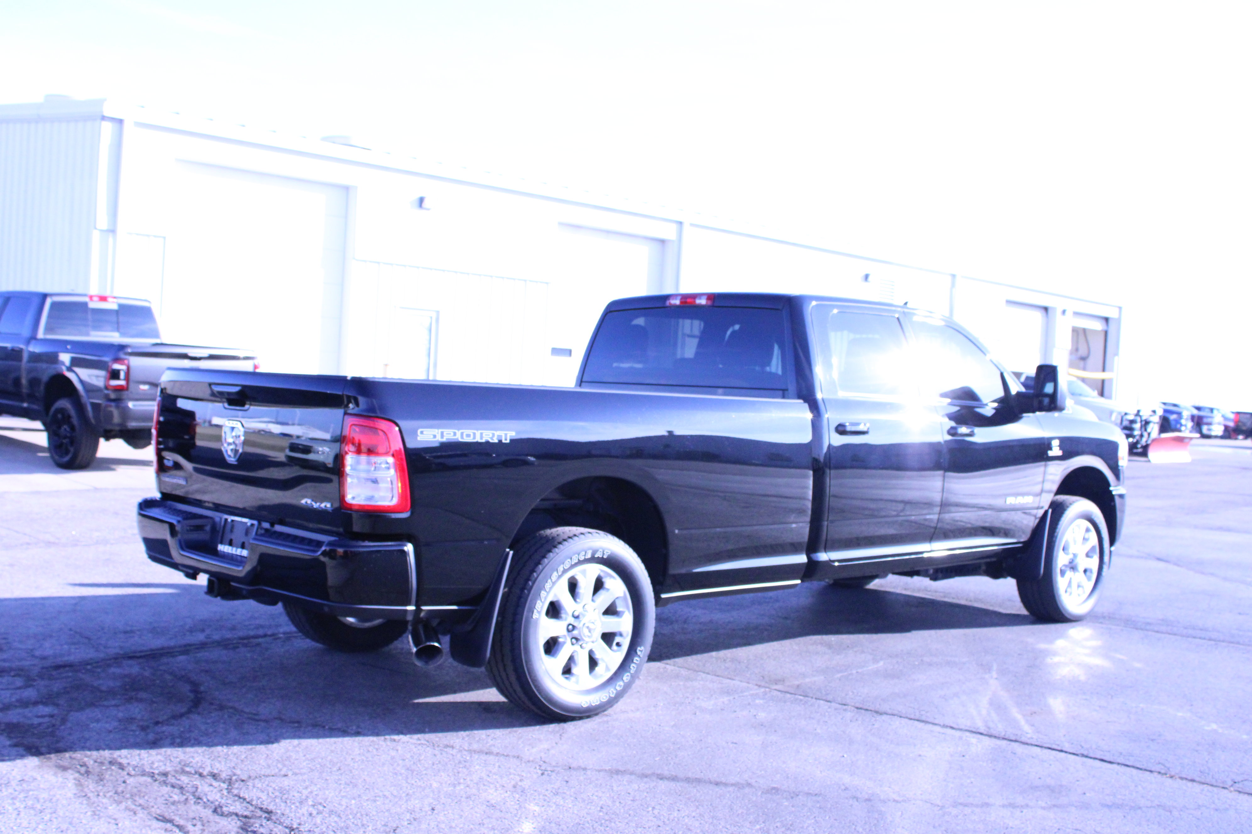 Used 2023 RAM 3500 Big Horn w/ Level 1 Equipment Group image 6