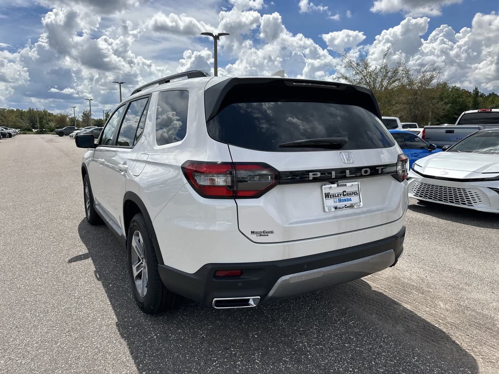 New 2026 Honda Pilot EX-L image 4