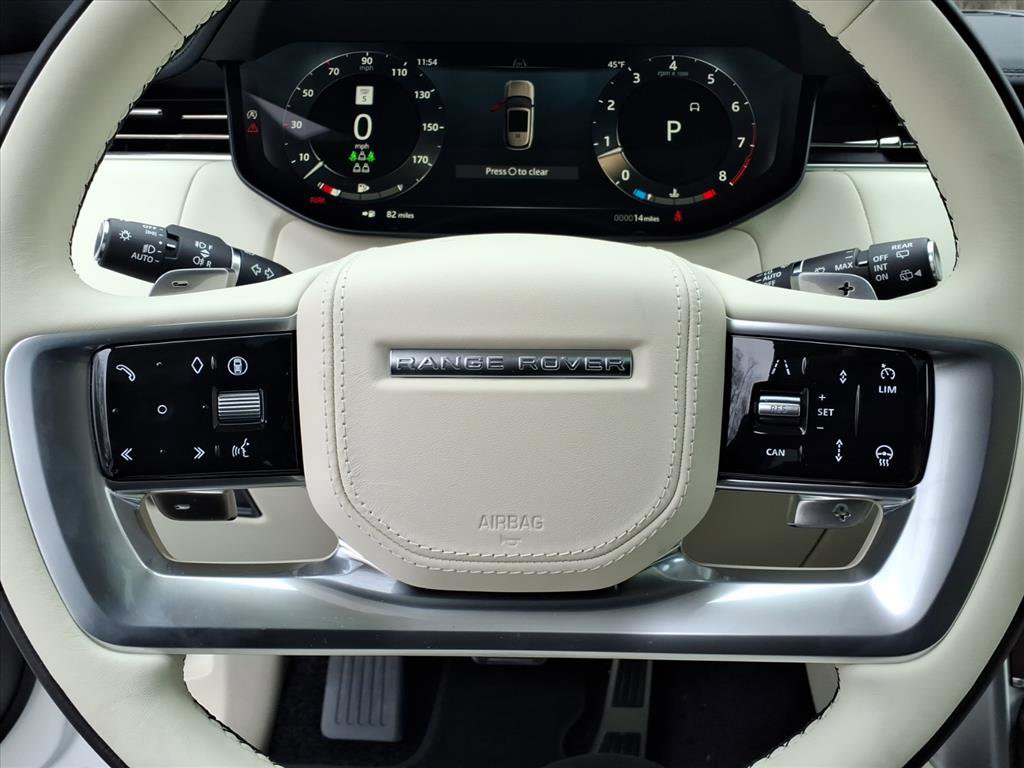 New 2026 Land Rover Range Rover Long Wheelbase SE image 11