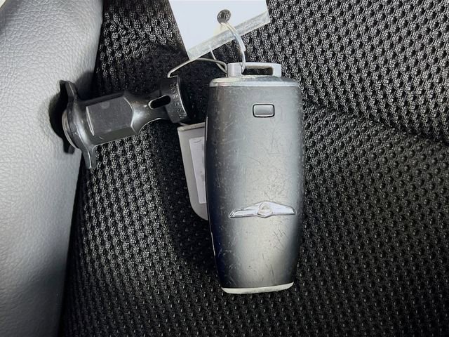 Used 2024 Genesis GV70 2.5T w/ Sport Prestige Package image 33