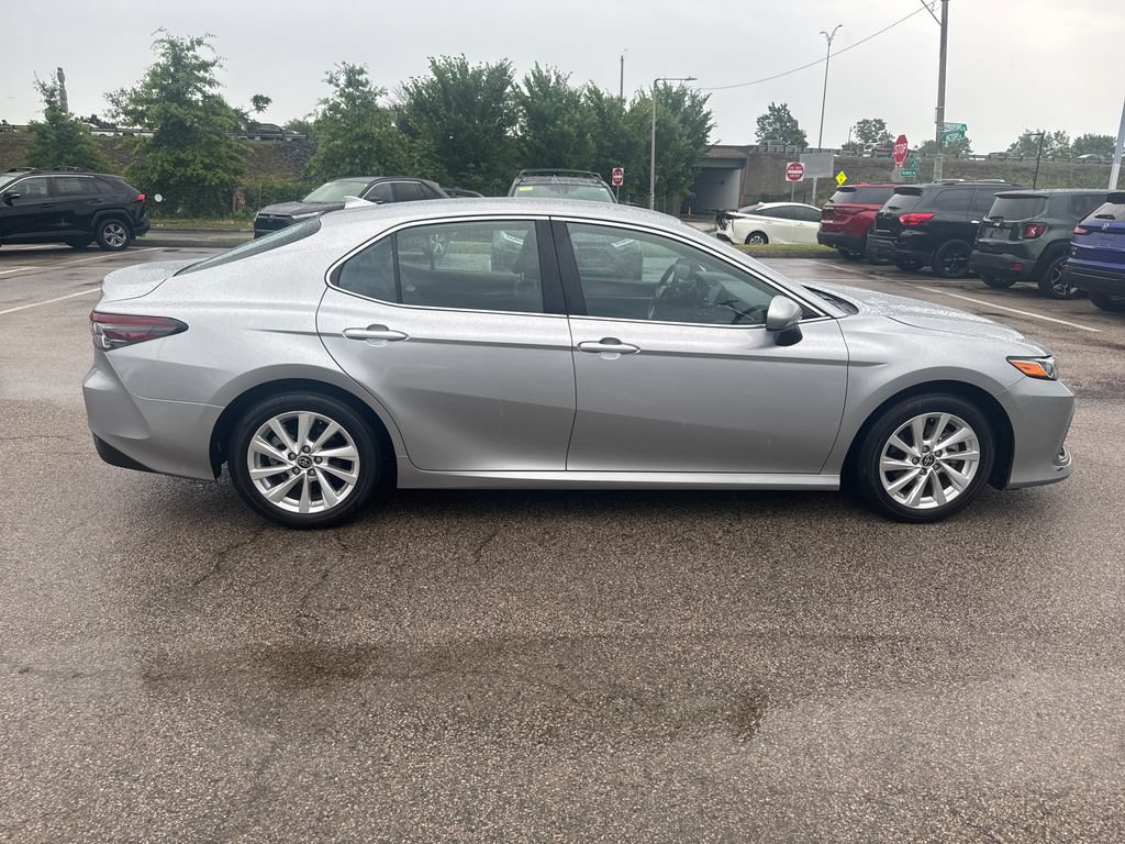 Used 2024 Toyota Camry LE FWD image 8