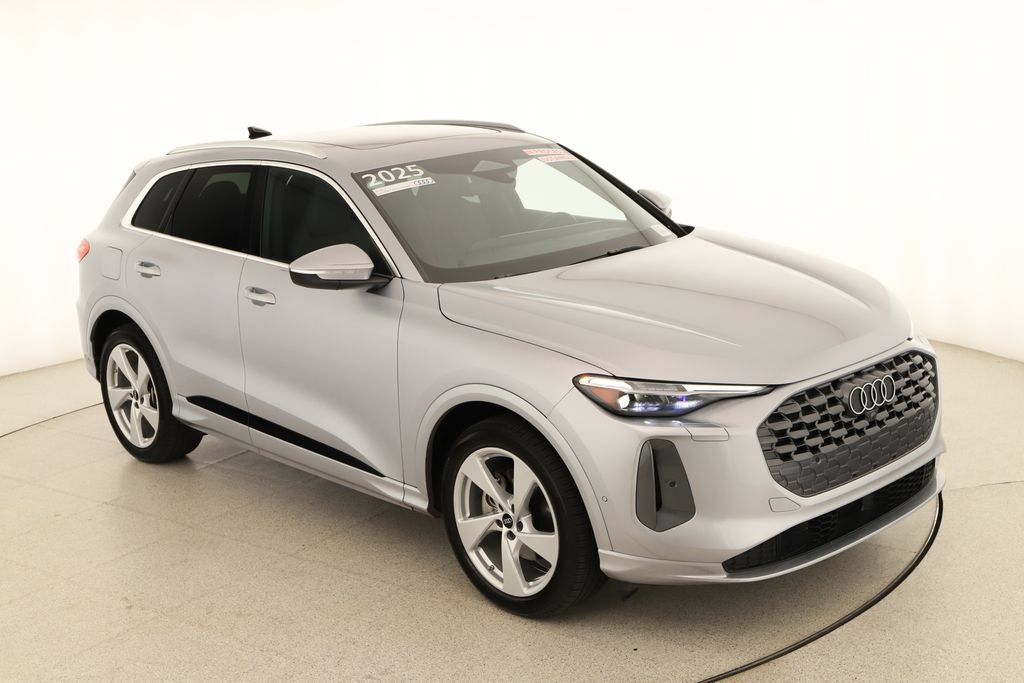 Certified 2025 Audi Q5 Prestige AWD/4WD image 36