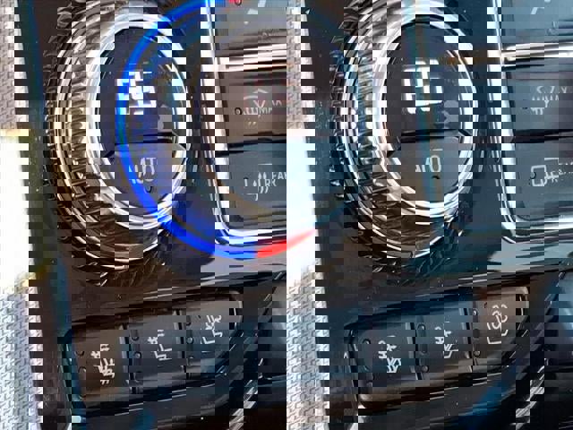 Certified 2022 GMC Yukon Denali image 19