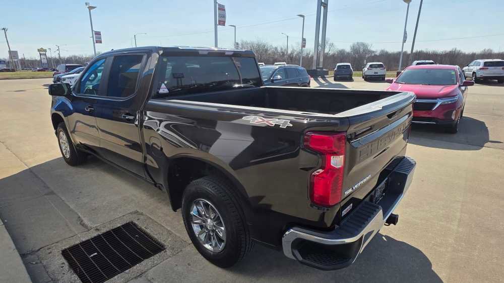 Used 2019 Chevrolet Silverado 1500 LT w/ All-Star Edition image 6