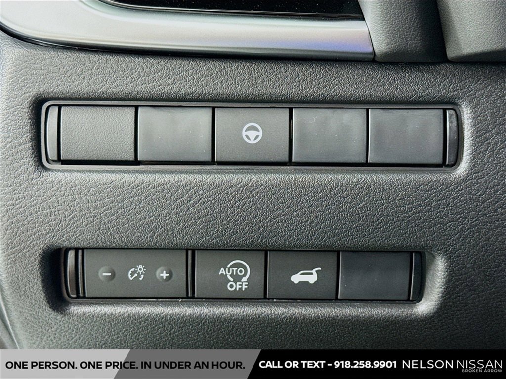 New 2026 Nissan Rogue SV image 10