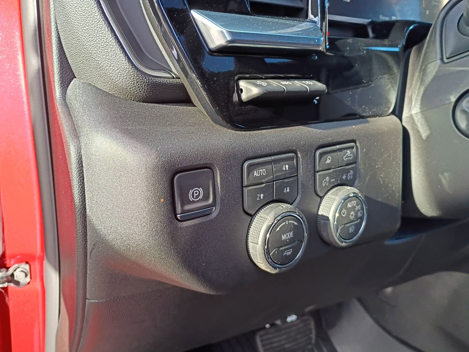 New 2026 Chevrolet Silverado 1500 LTZ w/ LTZ Premium Package image 34