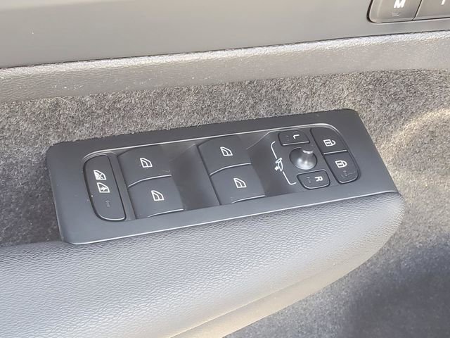 Used 2023 Volvo C40 P8 Recharge Ultimate w/ Protection Package Premier AWD/4WD image 12